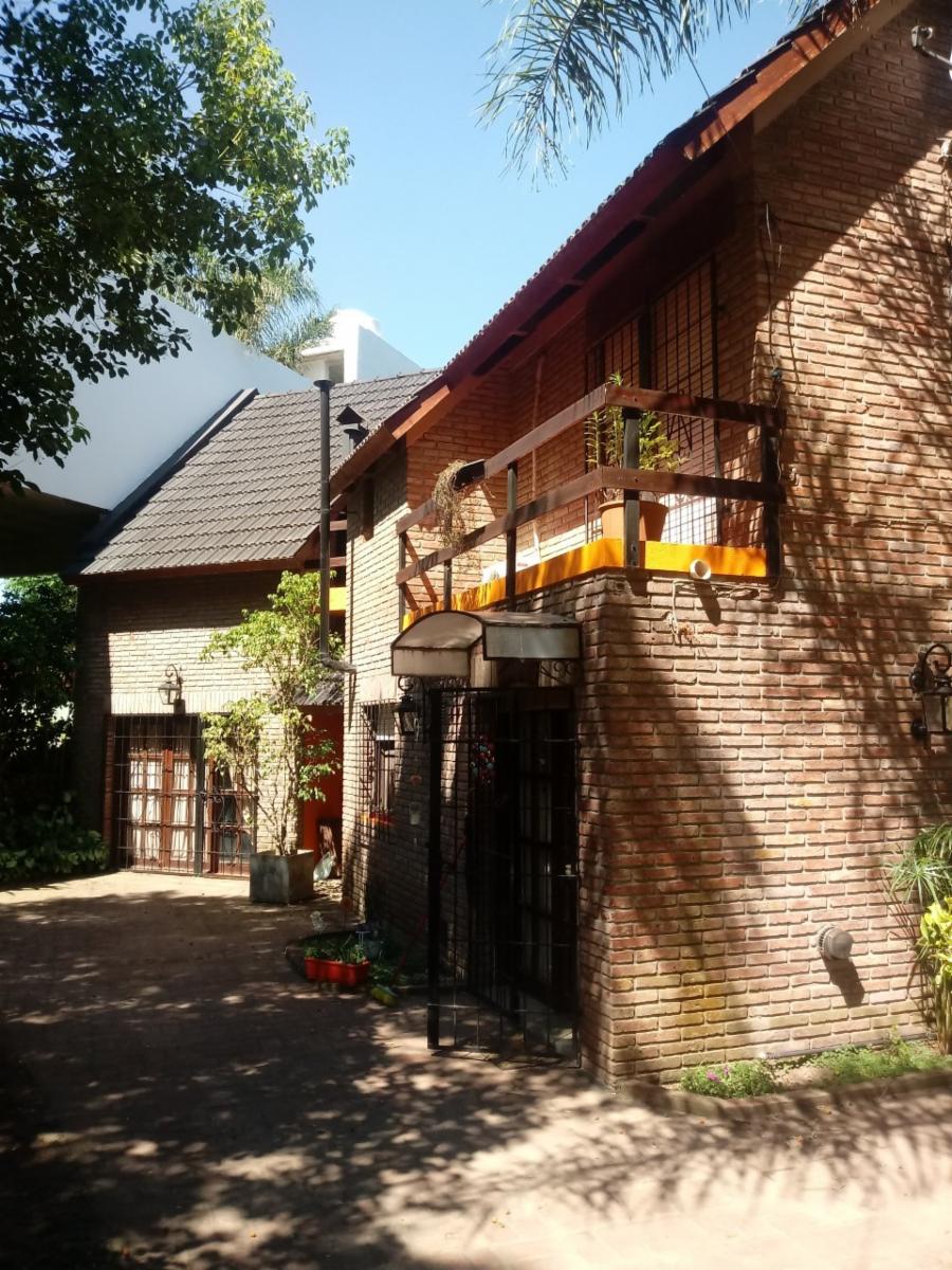 EXCELENTE CASA EN GRANADERO BAIGORRIA — foto 3