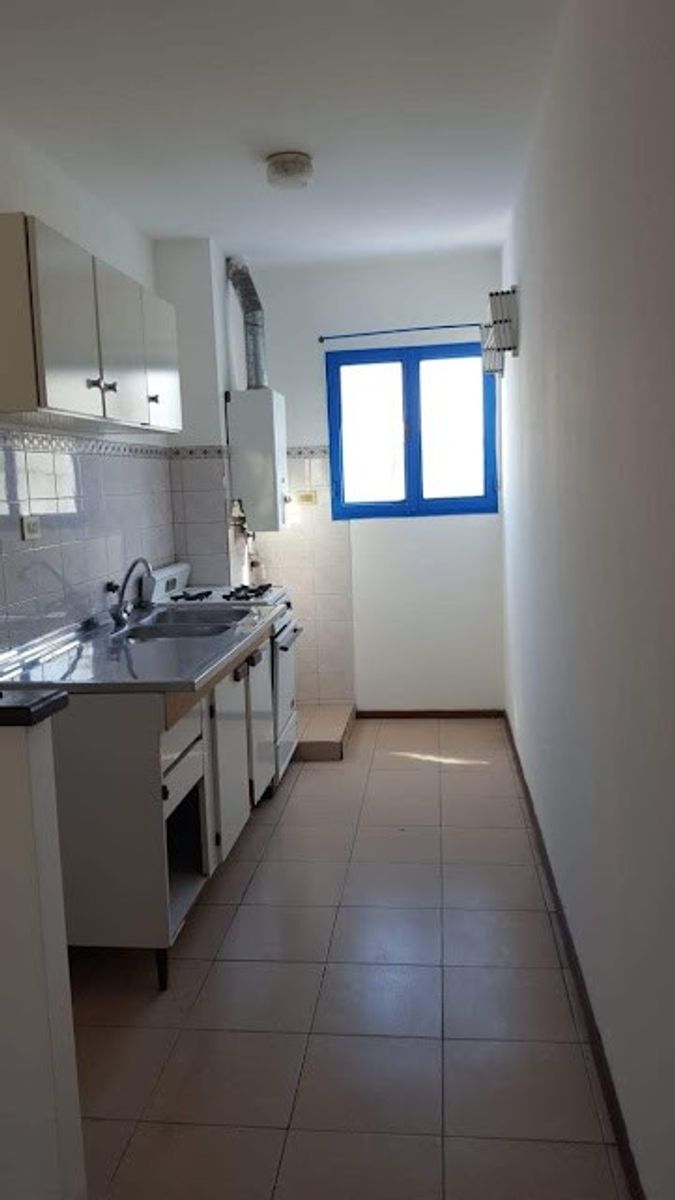Retasado Departamento 1 dormitorio c/Renta en Alto Alberdi U$S42.000. — foto 8