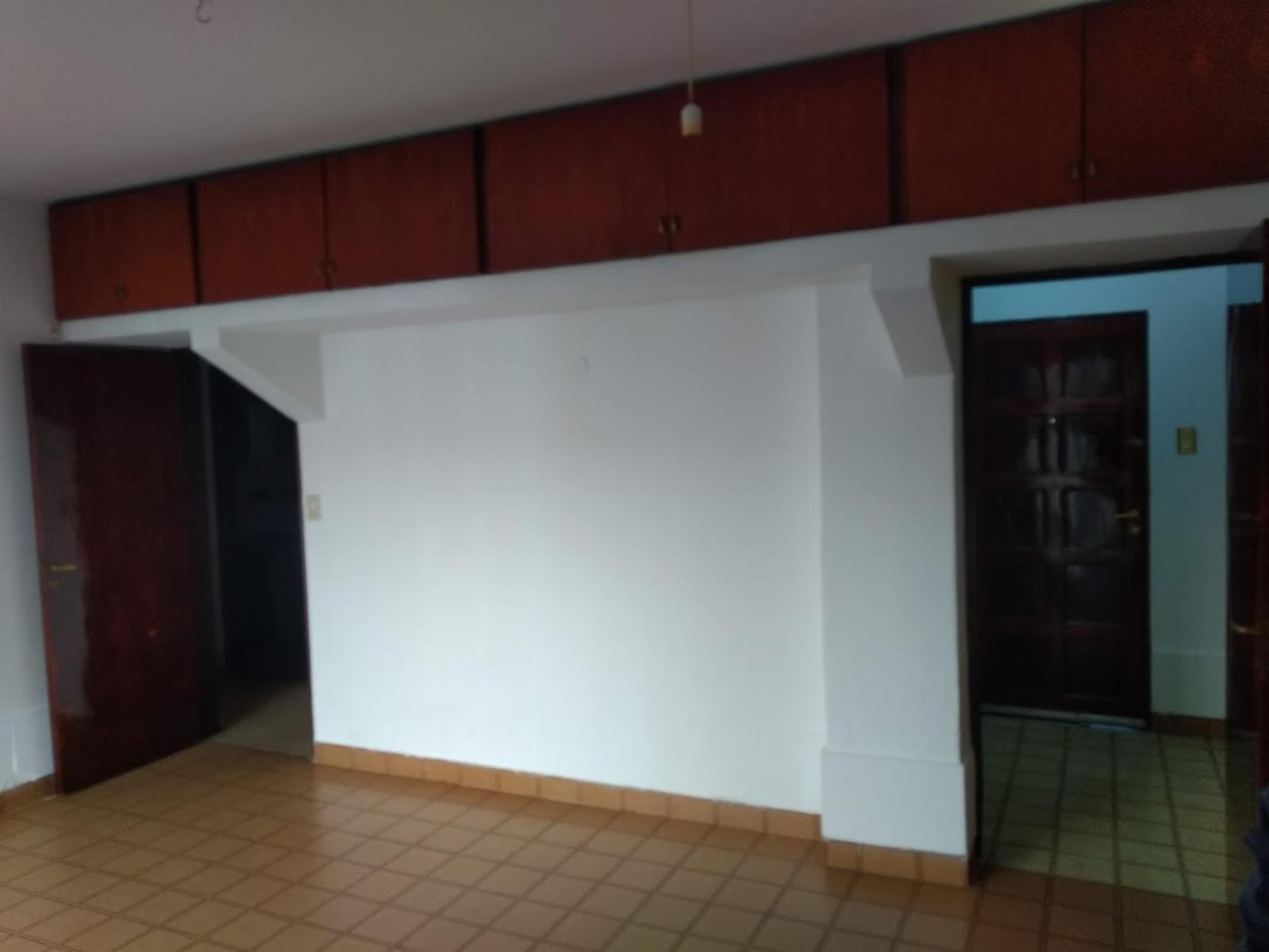 Alquiler Casa 3 dormitorios garage patio asador en Parque Capital Sud. — foto 9