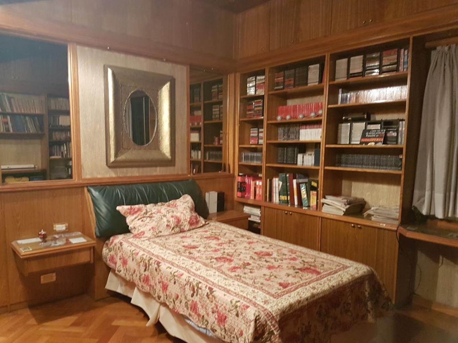 Venta Departamento de categoría 3 dormitorios escritorio cochera z/Peatonal en Centro U$S370.000. — foto 7