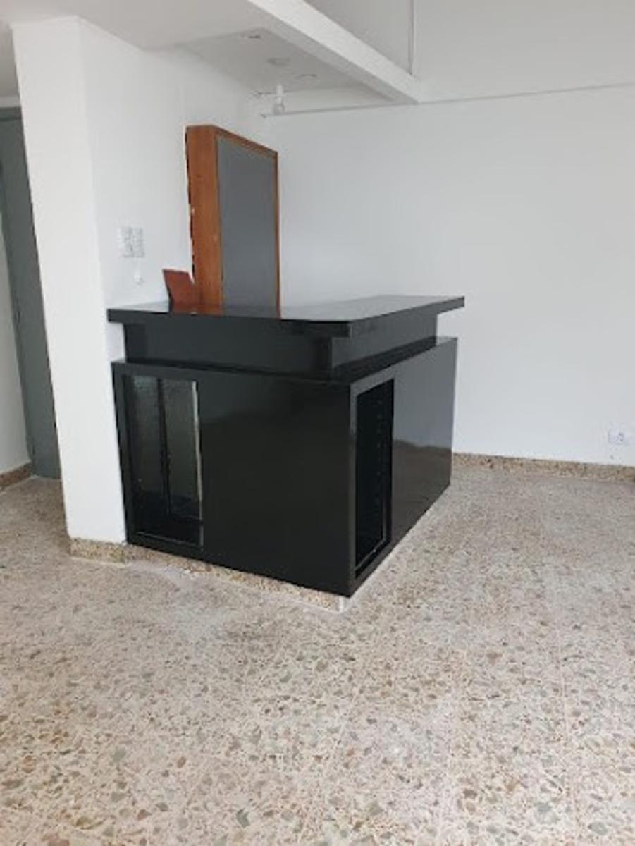 Alquiler Departamento 3 dormitorios z/Peatonal en Centro $35.850 finales. - 2