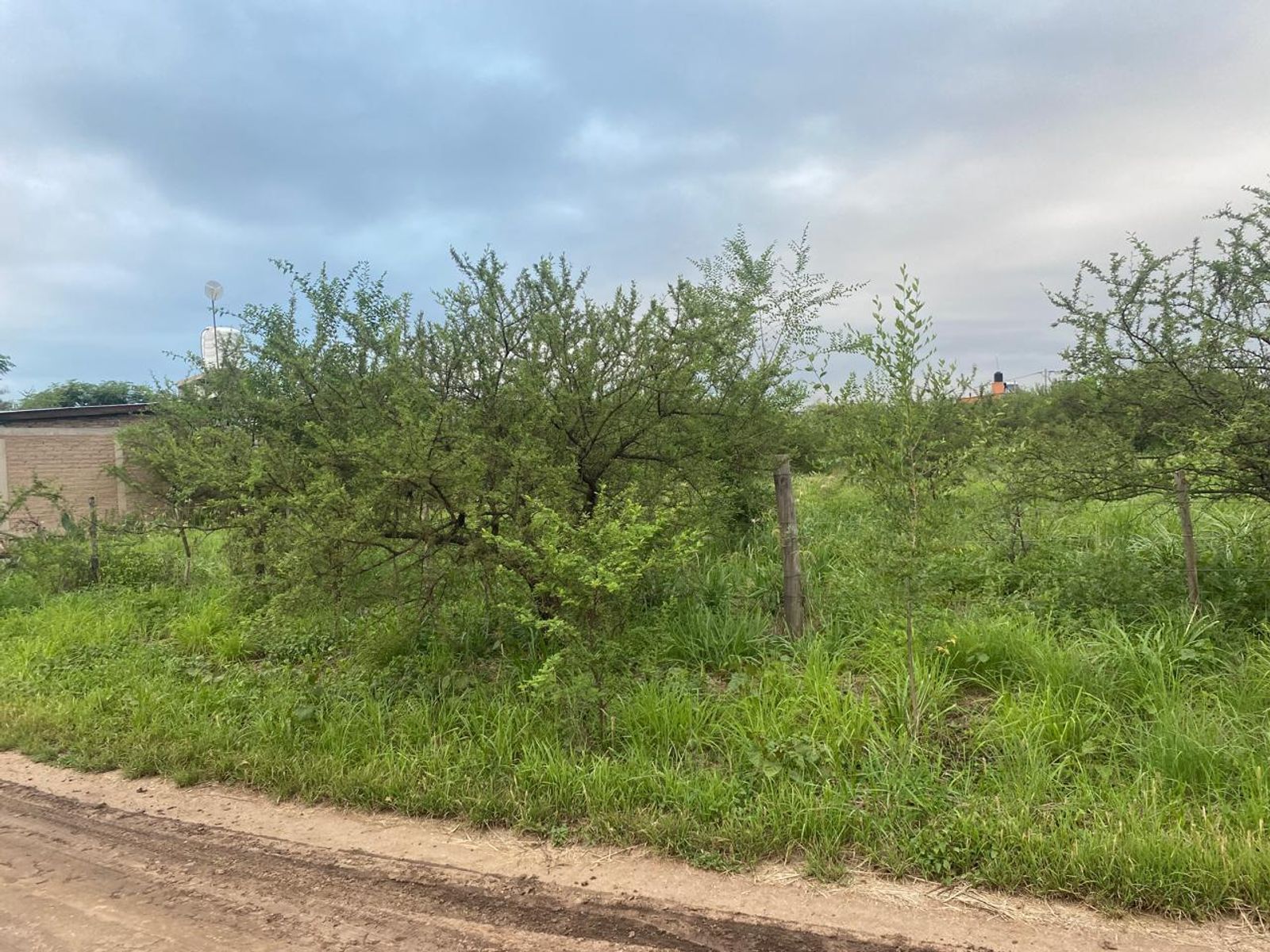 Retasado Venta Lote 2 Mzana. 9 775,19m2 ESCRITURA PÚBLICA BarrioParqueSan José en Anisacate U$S11.000. — foto 8