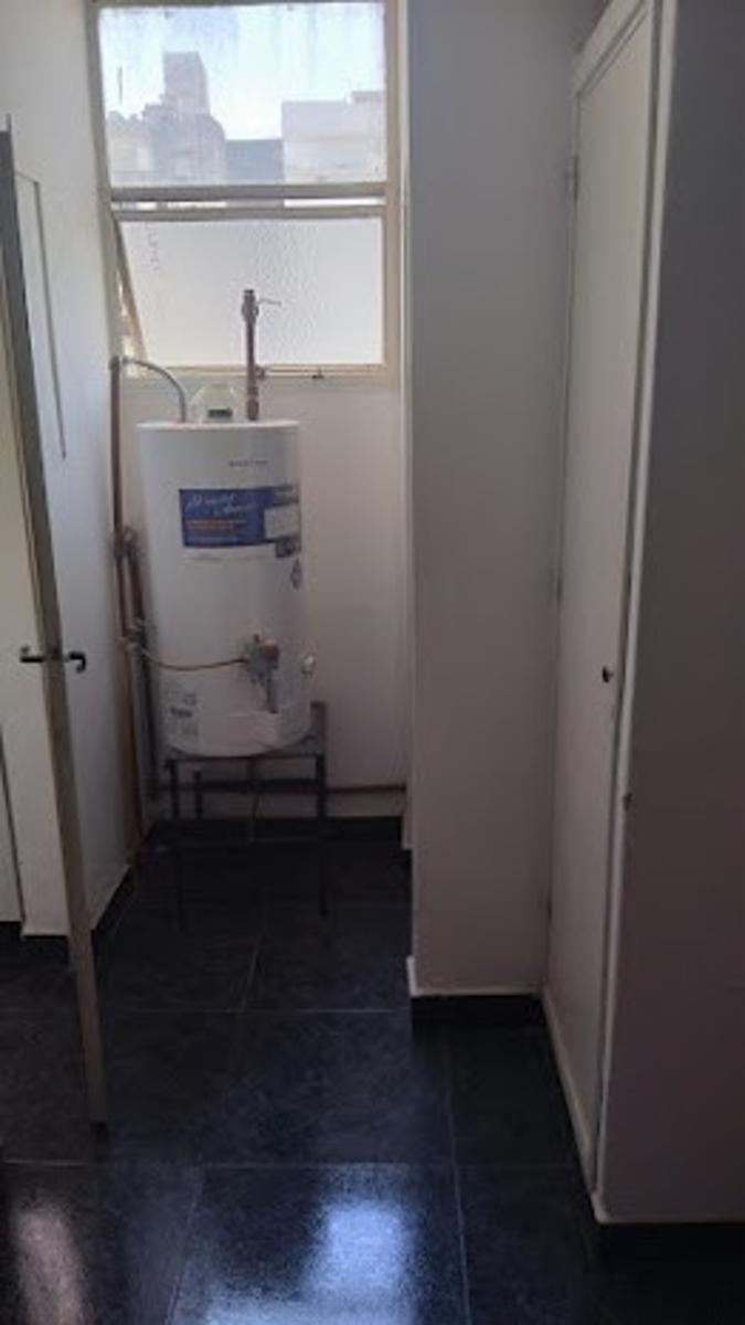 Venta Reciclado Semipiso Departamento 3 dormitorios z/Lotería de Córdobaen Centro U$S170.000. — foto 14