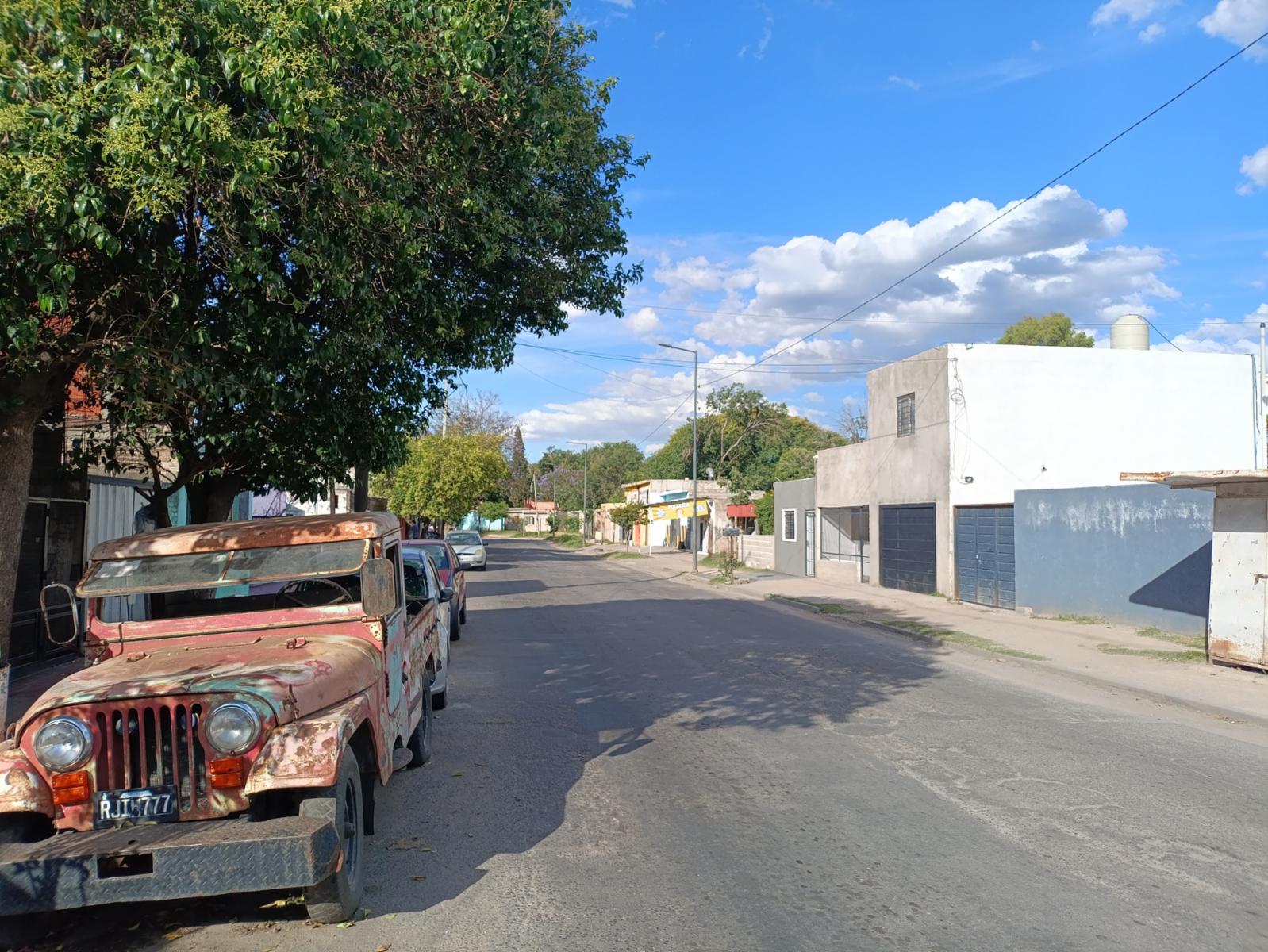 Retasado Venta Lote 200m2 con Mejoras 26m2 en Urquiza U$$15.000. — foto 3