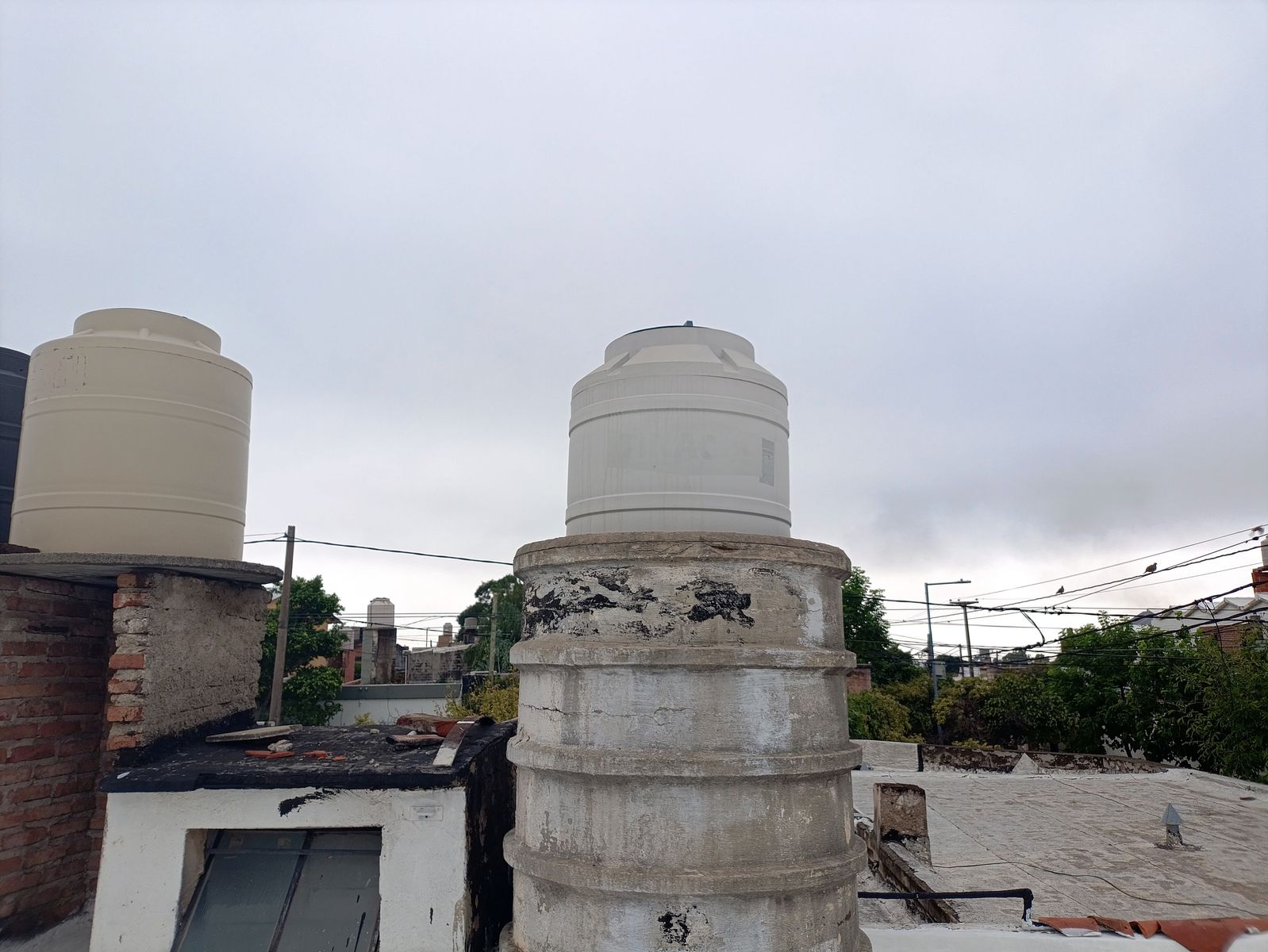 Retasado Casa 2 dormitorios garage en Alto Gral. Paz U$S60.000. — foto 6