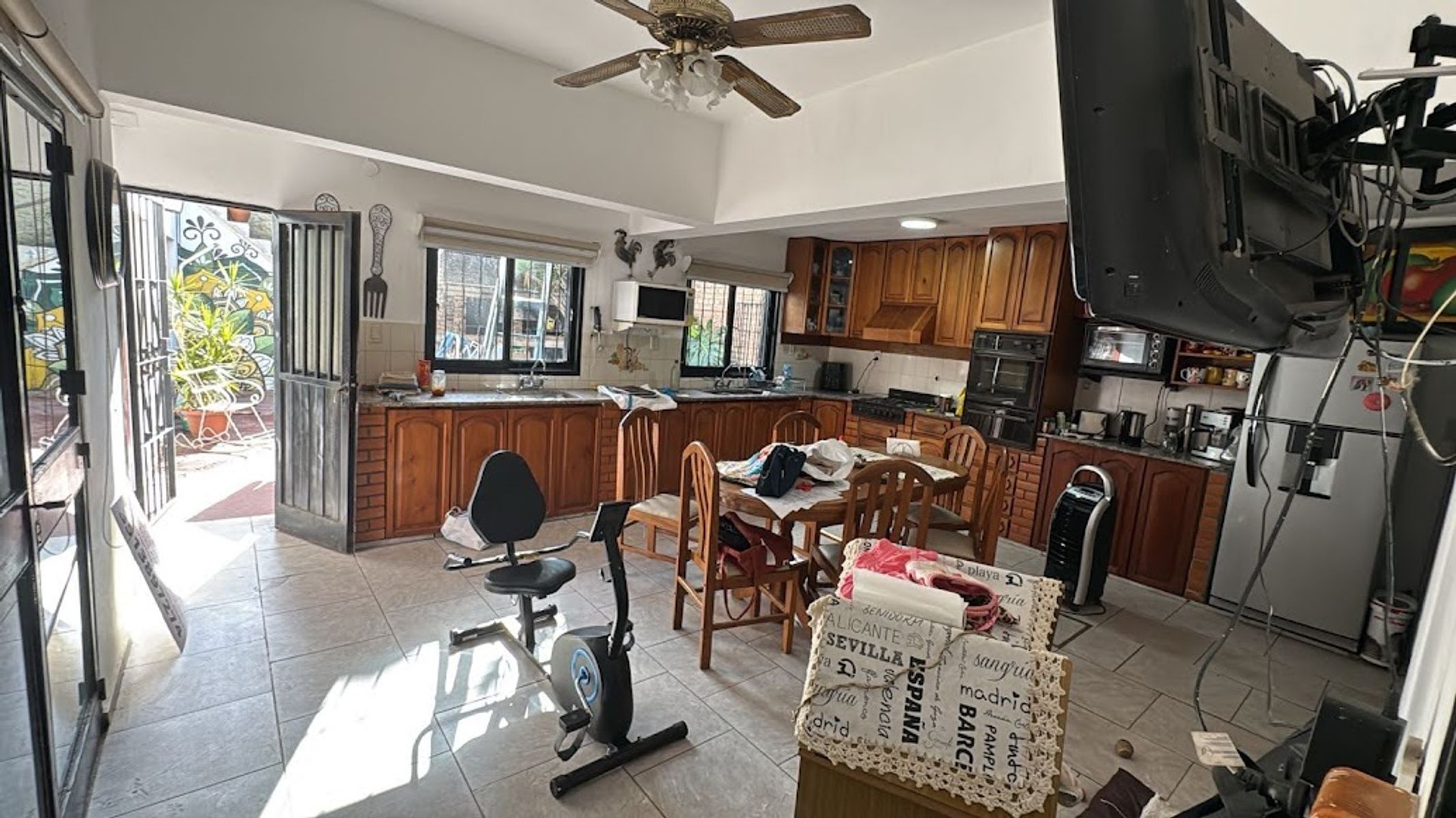 Venta Casa 2 dormitorios + Depto 2 dormitorios patio garageEscrituraenAltamira U$S75.000. — foto 9
