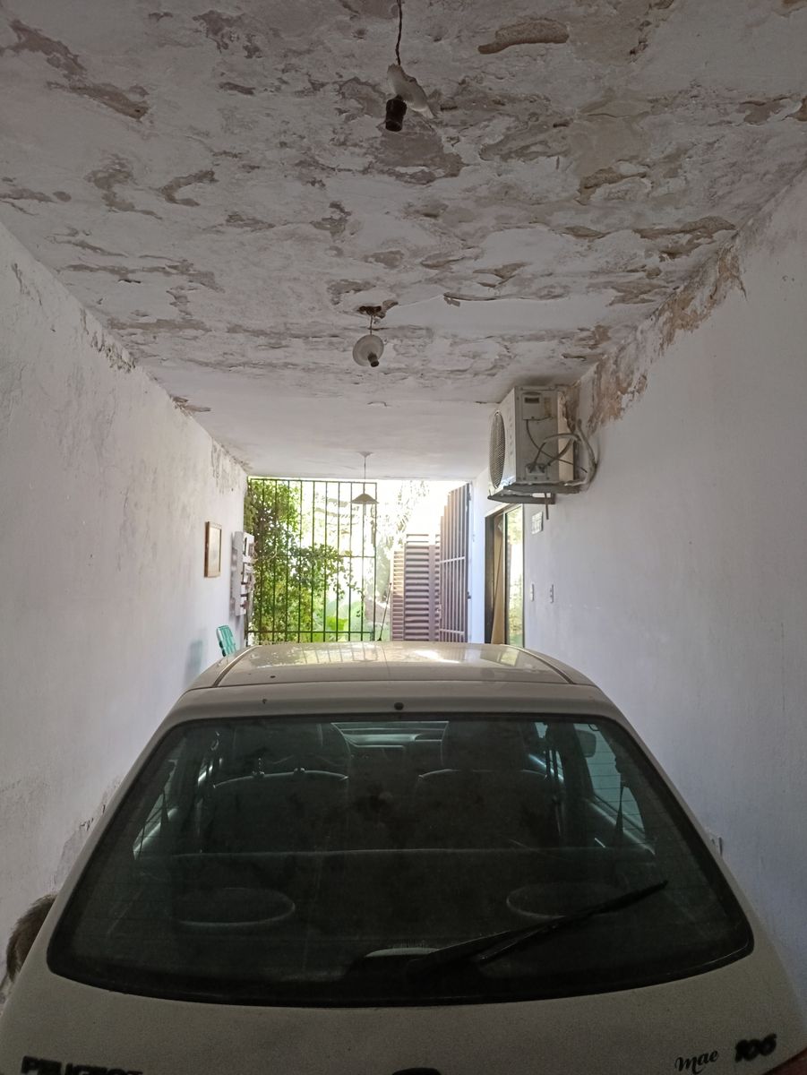 Venta a Reciclar Casa 4 dormitorios garagepatioz/PlazoletaLosJubiladosen Alta Córdoba U$S70.000. — foto 4
