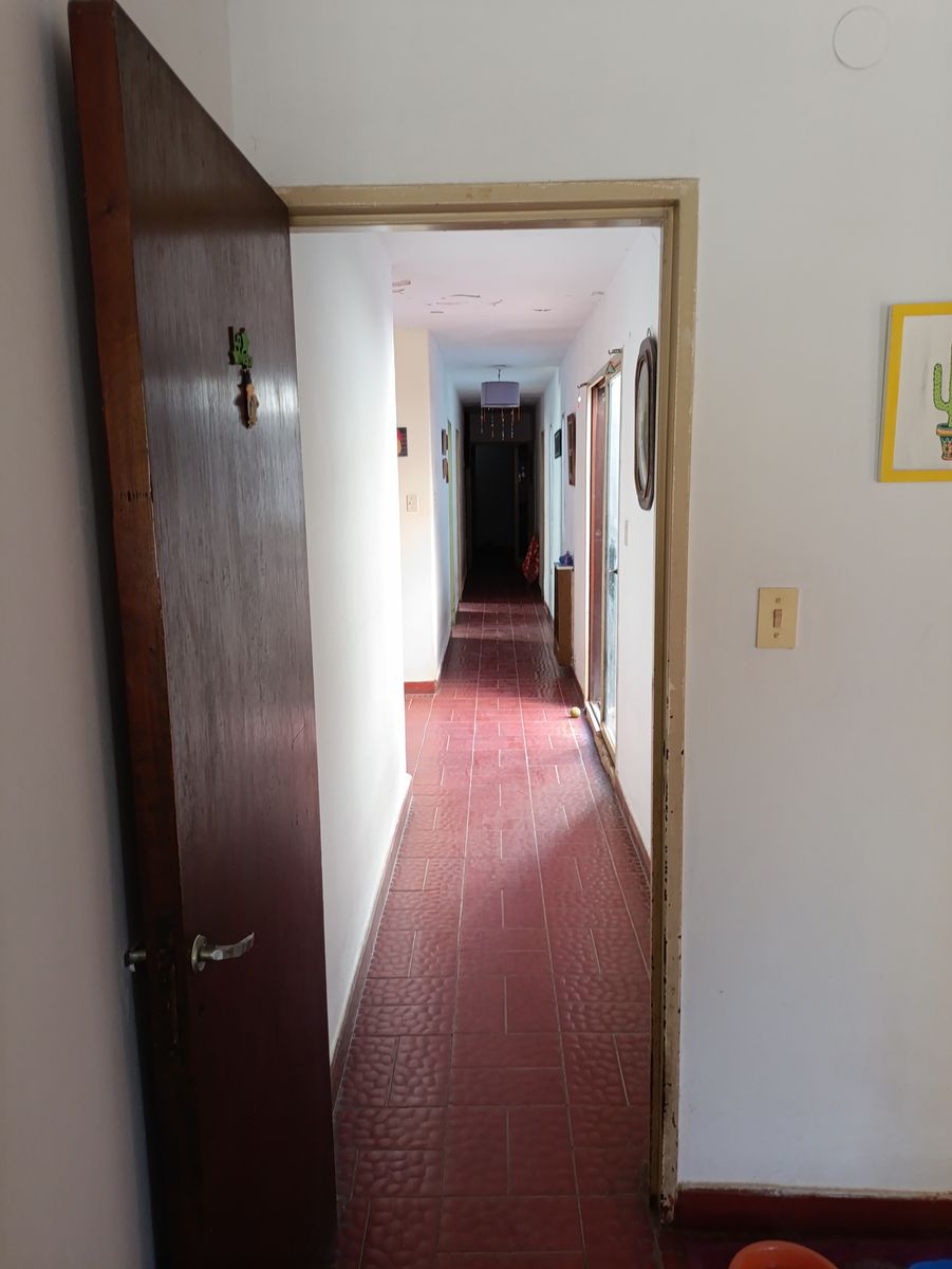 Venta a Reciclar Casa 4 dormitorios garagepatioz/PlazoletaLosJubiladosen Alta Córdoba U$S70.000. — foto 8