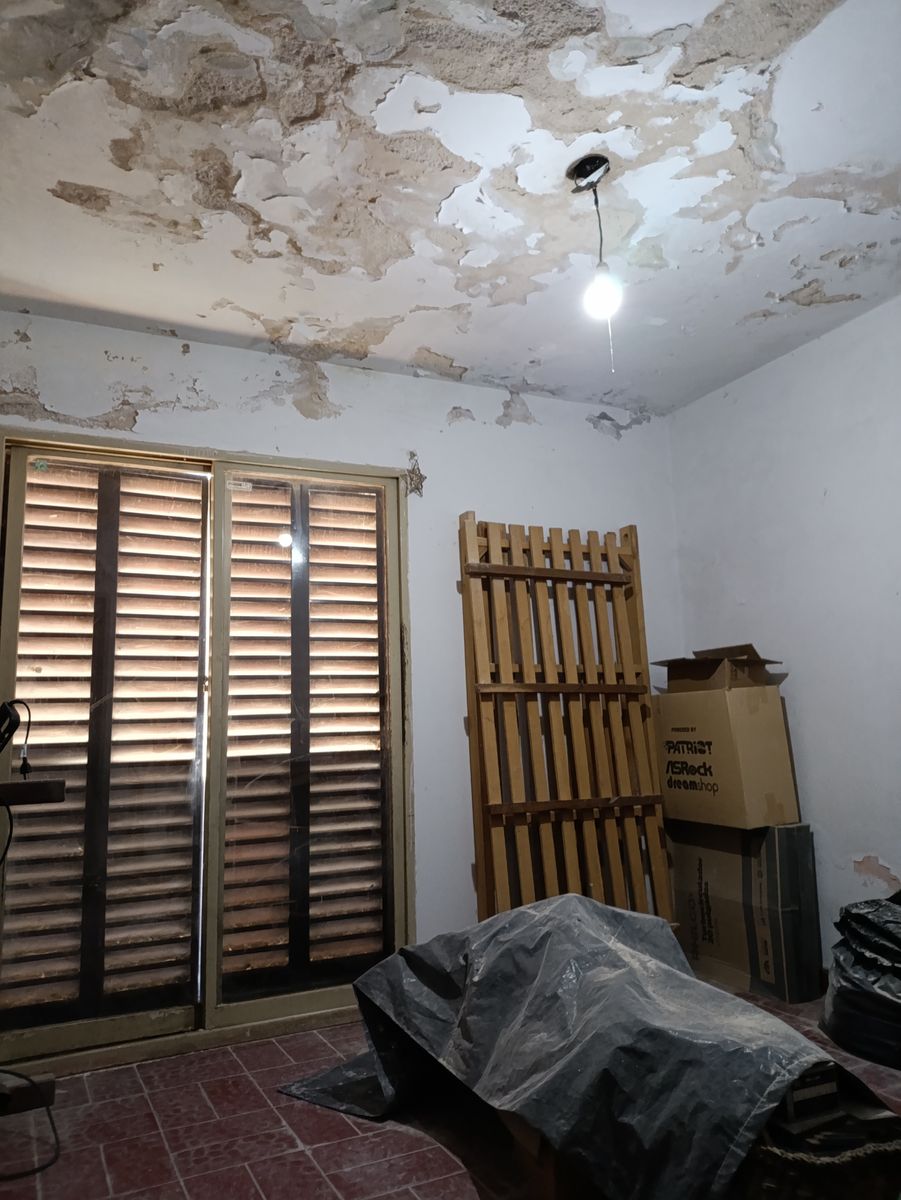 Venta a Reciclar Casa 4 dormitorios garagepatioz/PlazoletaLosJubiladosen Alta Córdoba U$S70.000. — foto 15