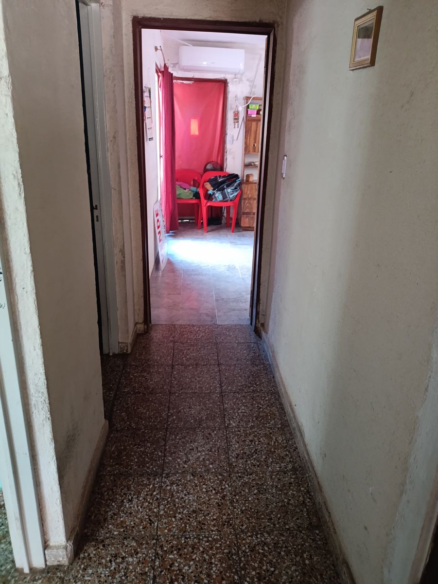 Venta Casa 3 dormitorios Escritura z/Plaza Unión LatinoamericanaenVillaCorina U$S40.000. — foto 5