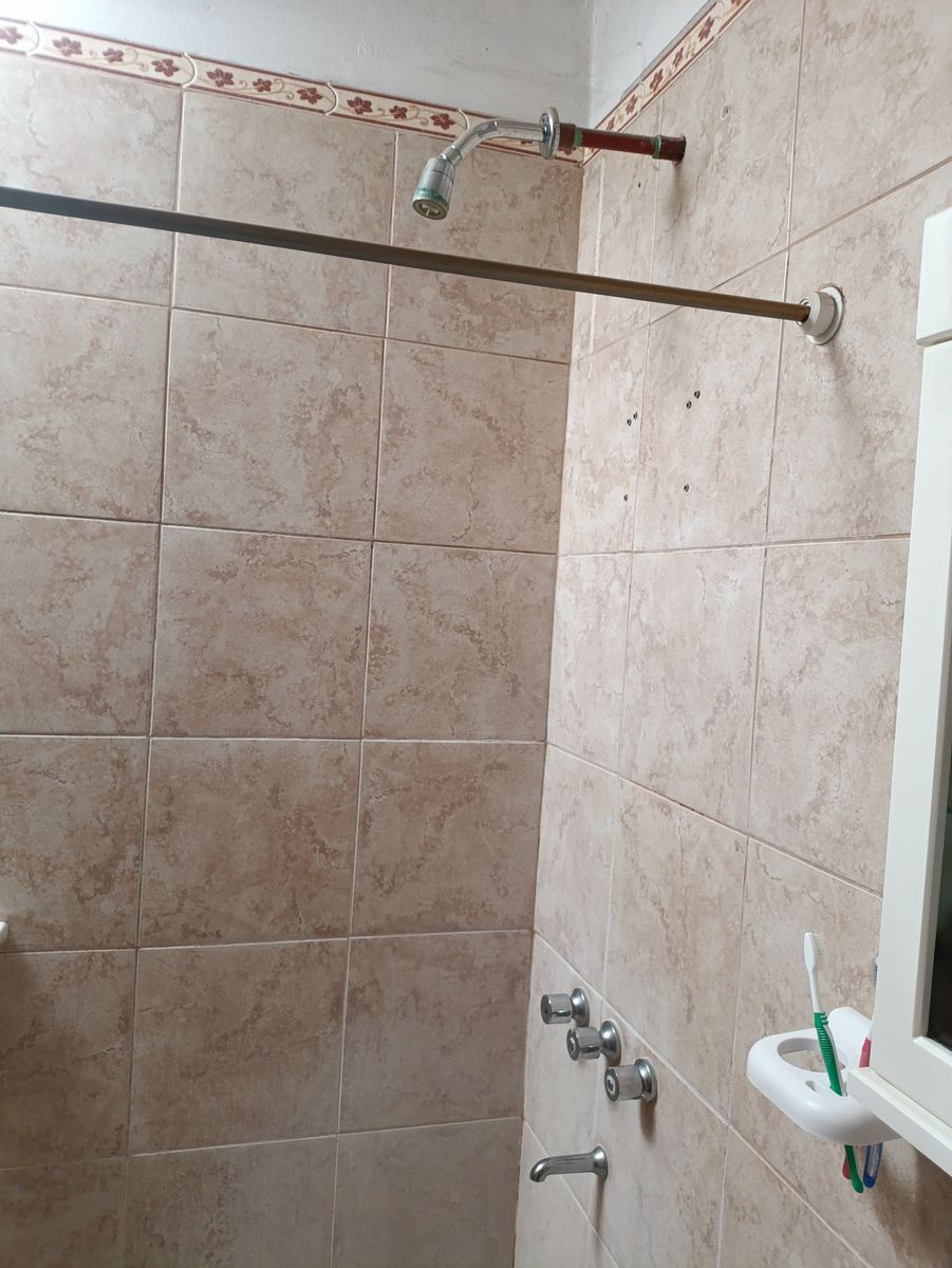 Venta Casa 3 dormitorios Escritura z/Plaza Unión LatinoamericanaenVillaCorina U$S40.000. — foto 8