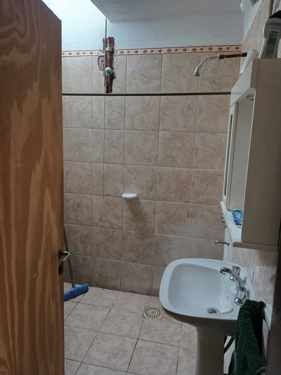 Venta Casa 3 dormitorios Escritura z/Plaza Unión LatinoamericanaenVillaCorina U$S40.000. — foto 10
