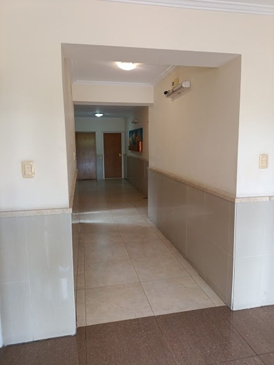 Venta Semipiso 1 dormitorio balcón terraza en Cofico U$S68.000. — foto 3