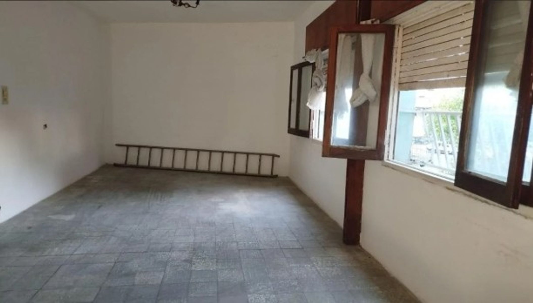 Retasado PH Planta Alta Apto Crédito PH z/Centro Vecinal Crisol Sur en Barrio Colón U$S 32.000. — foto 2