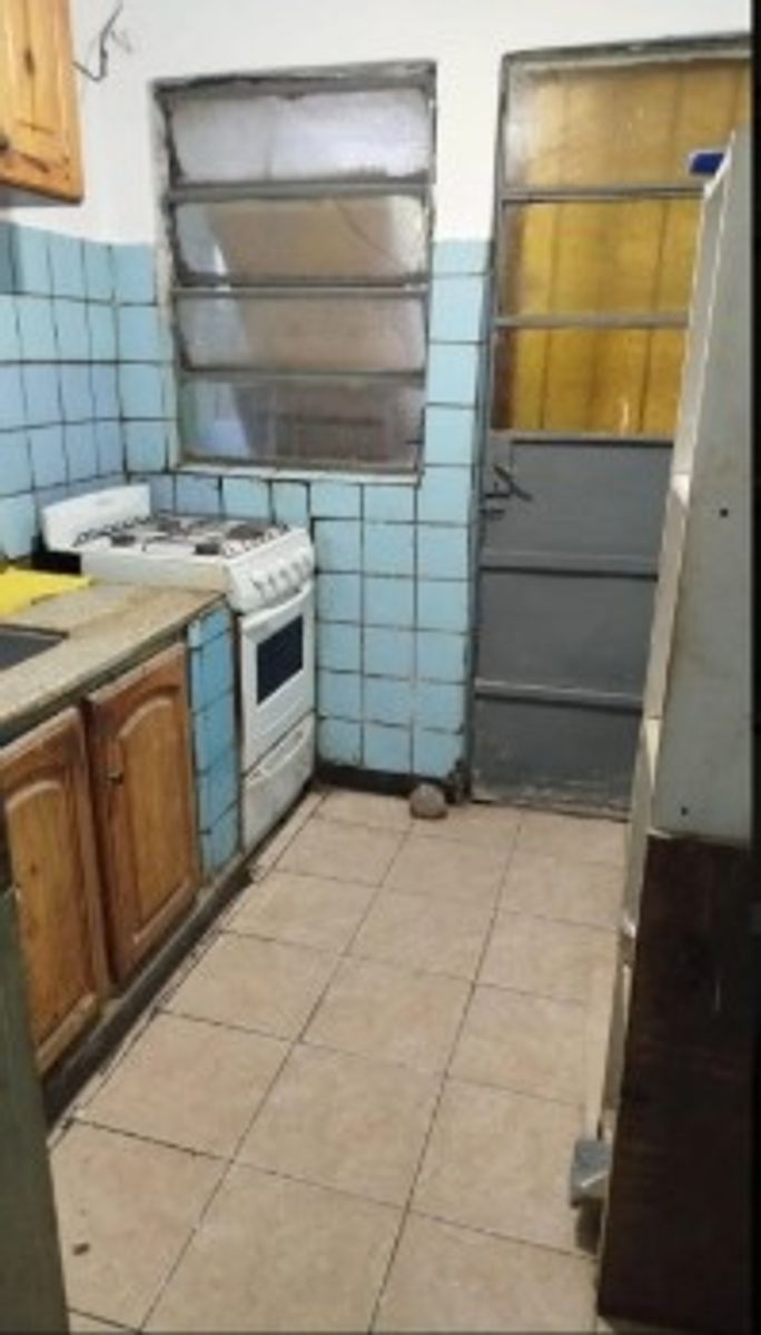 Retasado PH Planta Alta Apto Crédito PH z/Centro Vecinal Crisol Sur en Barrio Colón U$S 32.000. — foto 3