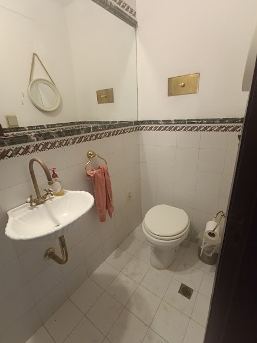 Venta Casa 3 dormitorios garage doble pileta quincho asador 5 baños U$S360.000. — foto 7