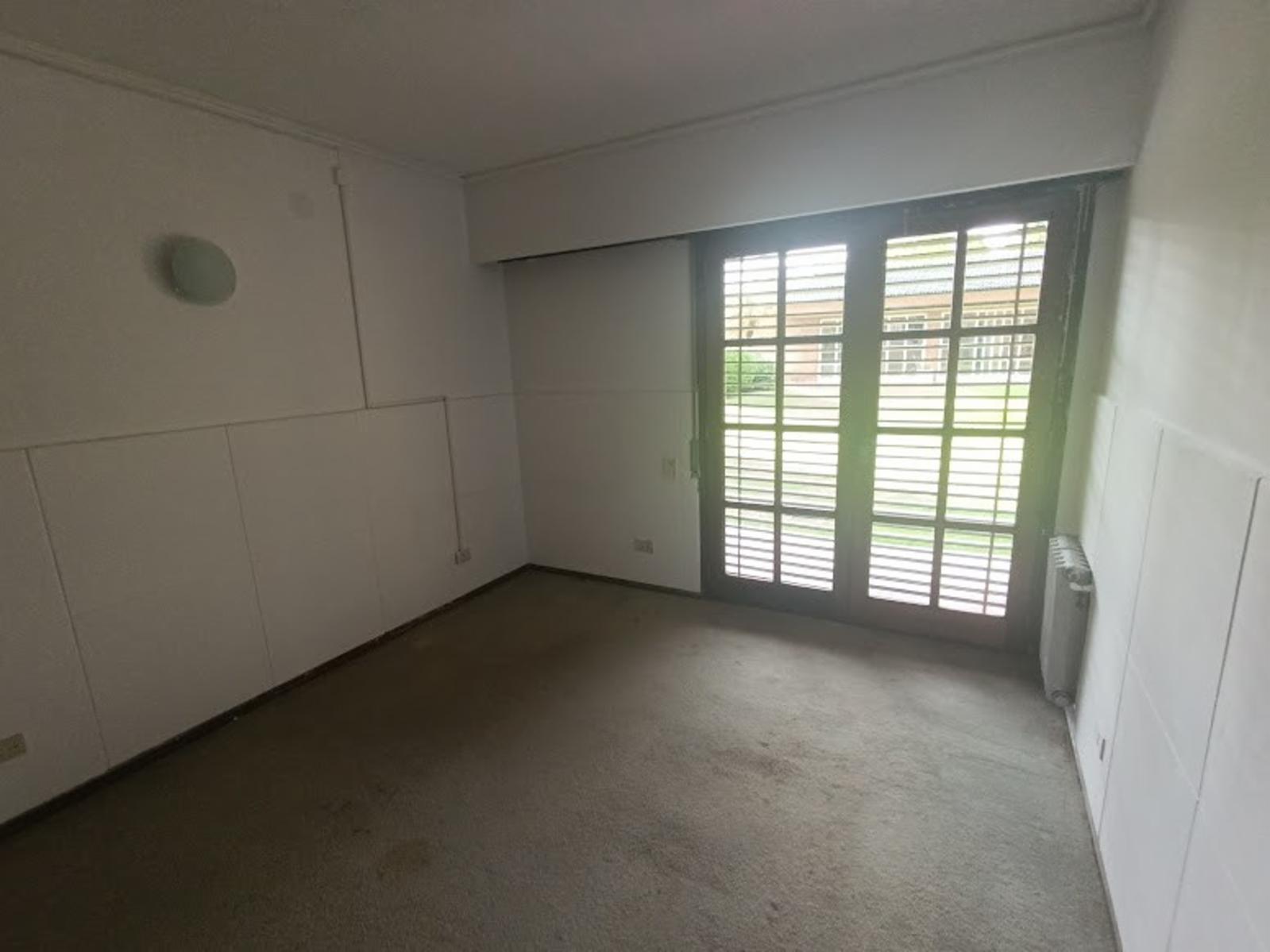 Venta Casa 3 dormitorios garage doble pileta quincho asador 5 baños U$S360.000. — foto 10