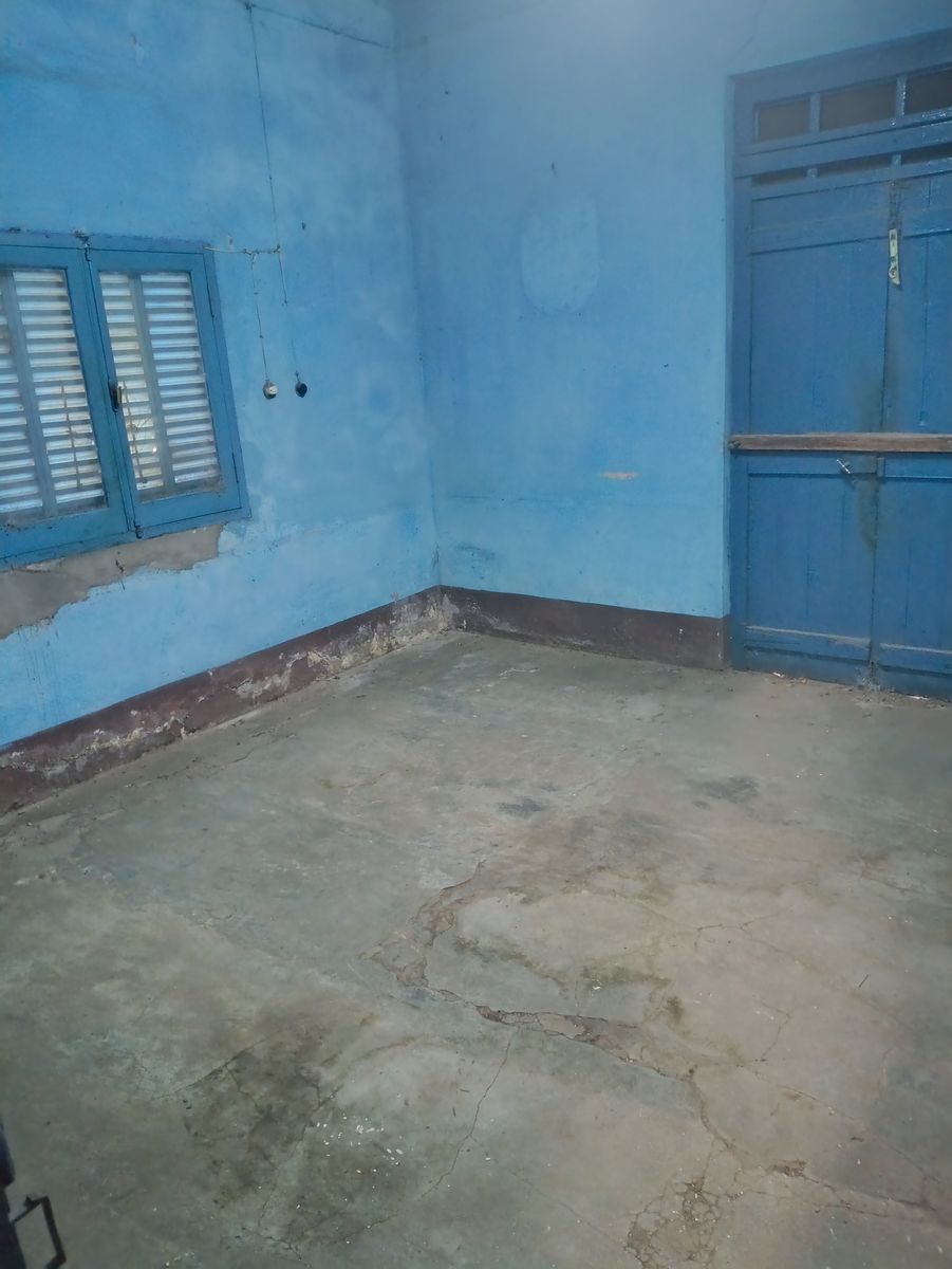 Retasado Casa Quinta a Reciclar Apto Industria Depósito Playa de Camiones U$S58.000. - 11