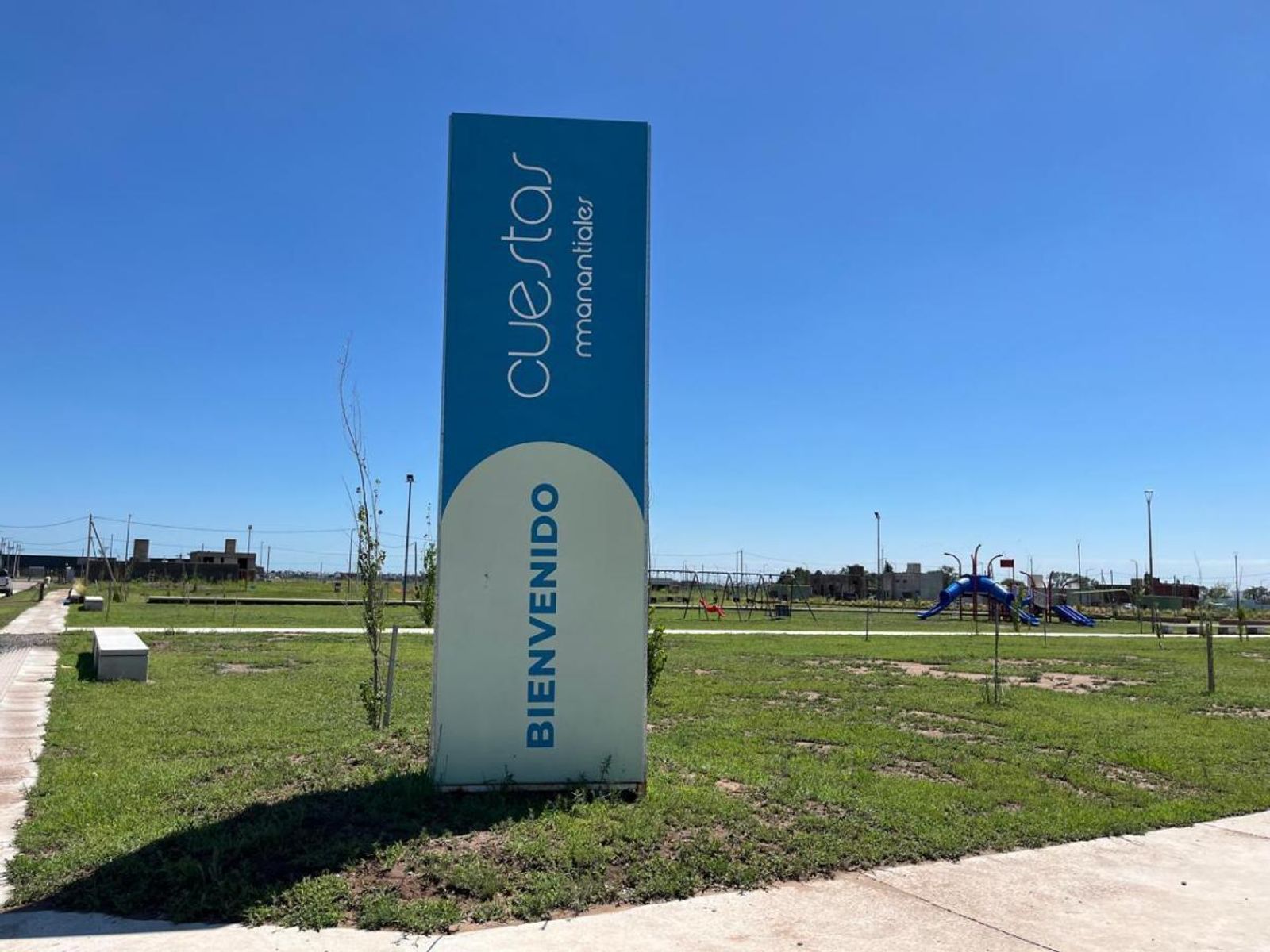 Venta Dúplex de 3 Dormitorios en Cuestas de Manantiales U$S130.000. — foto 2