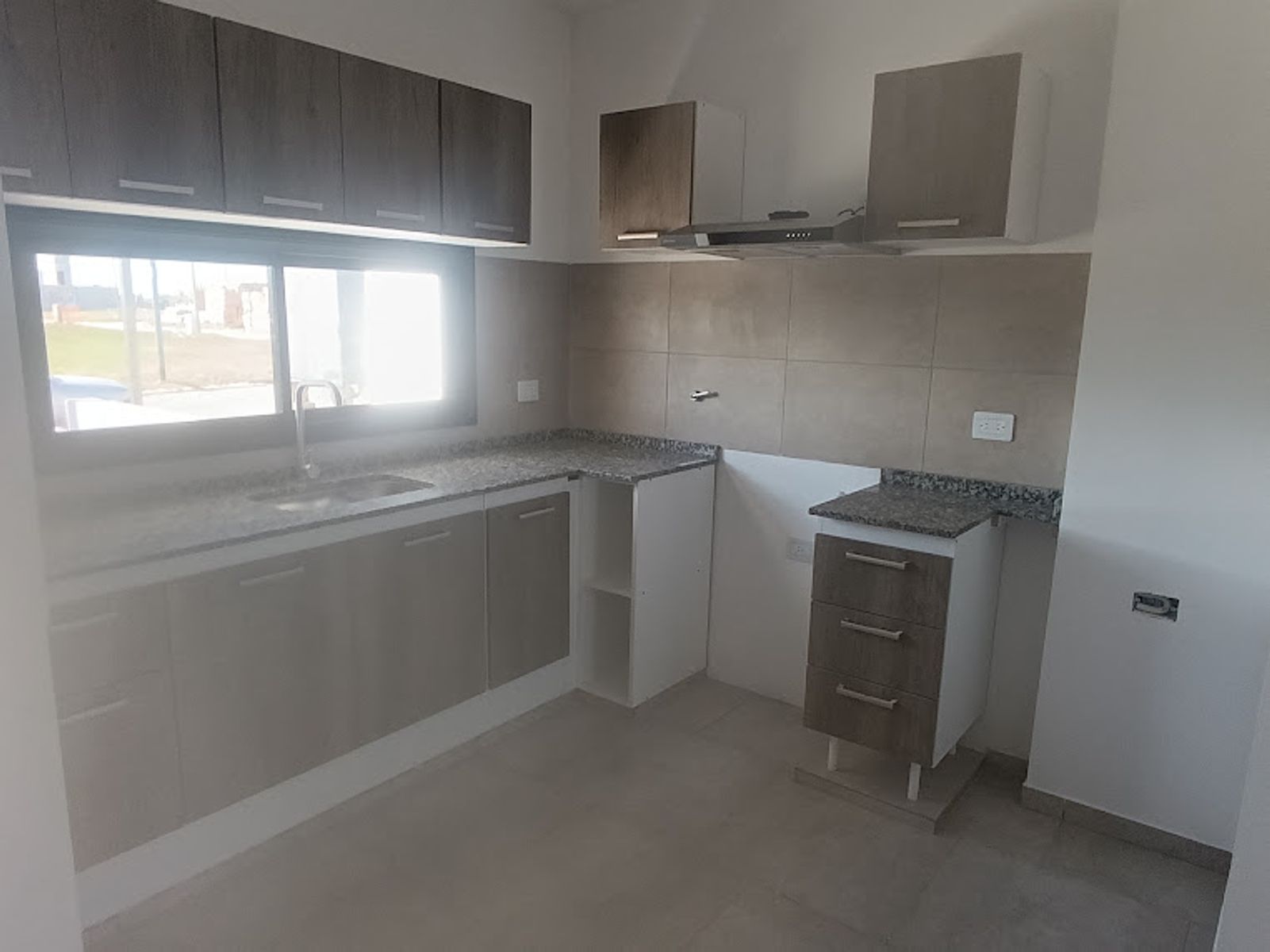 Venta Dúplex de 3 Dormitorios en Cuestas de Manantiales U$S130.000. — foto 13