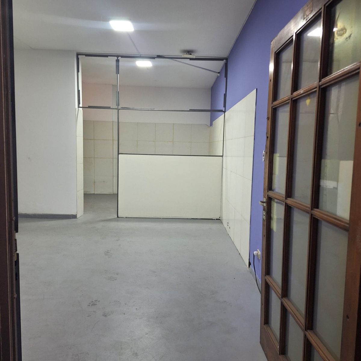 Venta Local 2 plantas en Centro U$S48.000. - 2