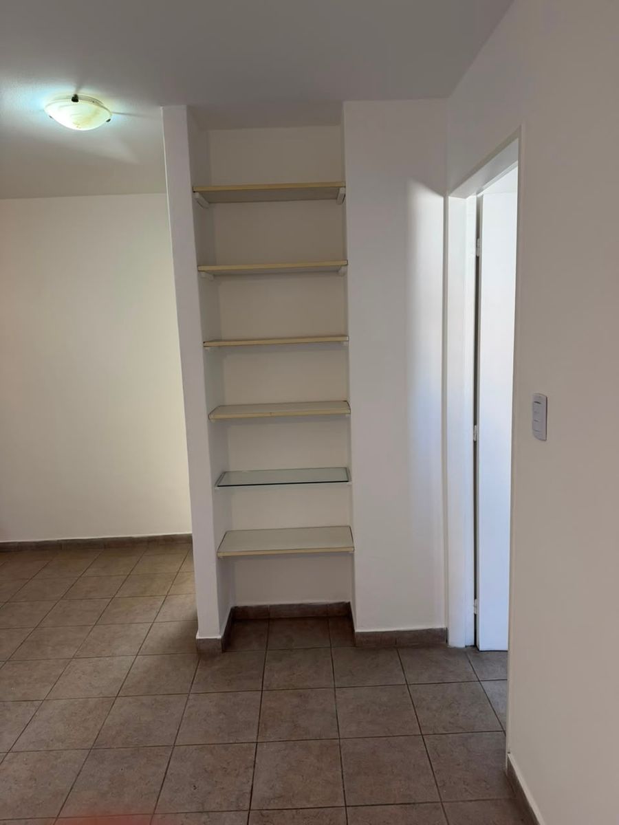 Venta Departamento Reciclado 2 dormitorios z/Colegios Privados Escritura en Alberdi U$S65.000. — foto 15