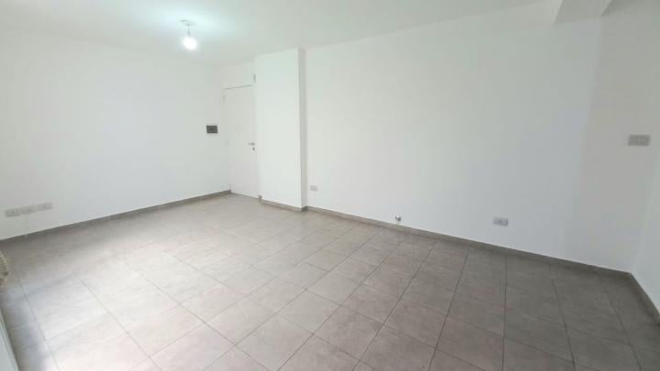 Alquiler Departamento 1 dormitorio balcón en Guemes. - 3