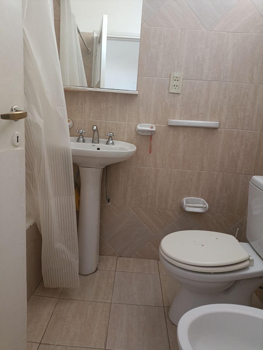 Venta Departamento 3 dormitorios 2 A/A balcón en Centro. - 20