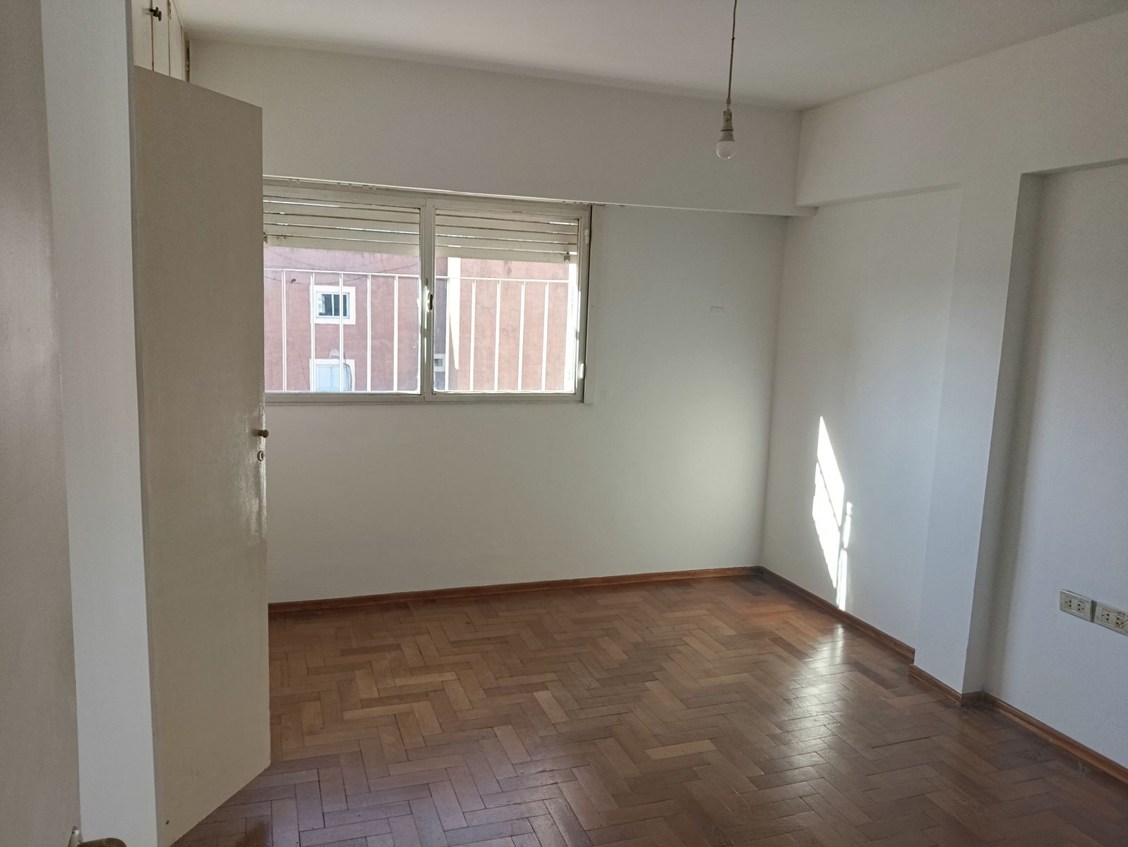 Venta Departamento 3 dormitorios 2 A/A balcón en Centro. - 22