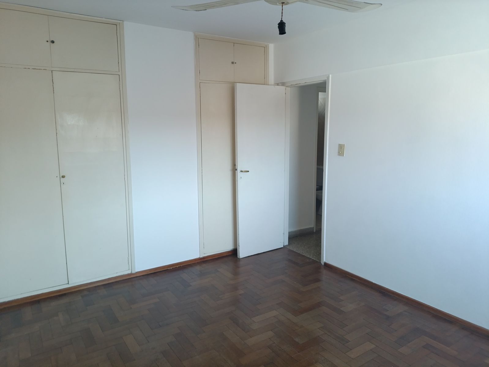 Venta Departamento 3 dormitorios 2 A/A balcón en Centro. - 26