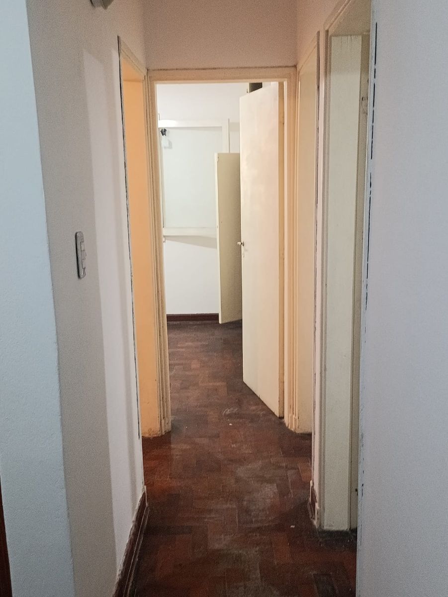 Alquiler Casa 3 dormitorios patio cochera en Colinas de Vélez Sarsfield. — foto 6