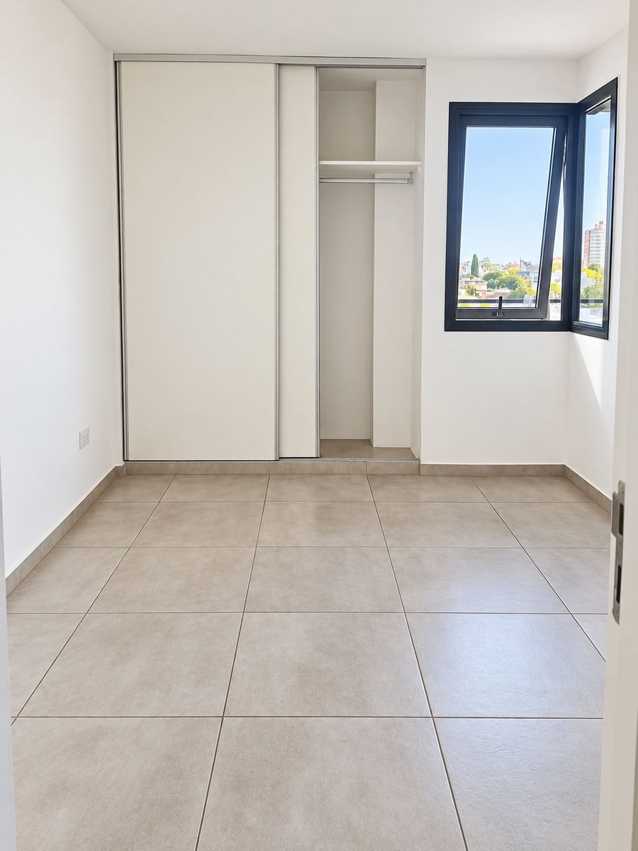 Alquiler Departamento 1 dormitorio balcón en Barrio Gral. Paz. — foto 11