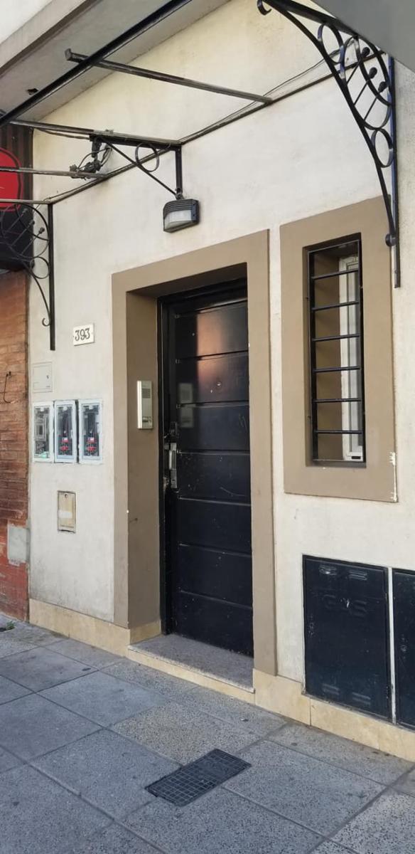 Exclusivo 3 ambientes. Impecable estado, sin expensas. — foto 2