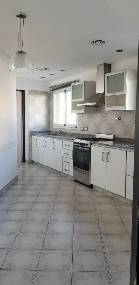 Exclusivo 3 ambientes. Impecable estado, sin expensas. — foto 8