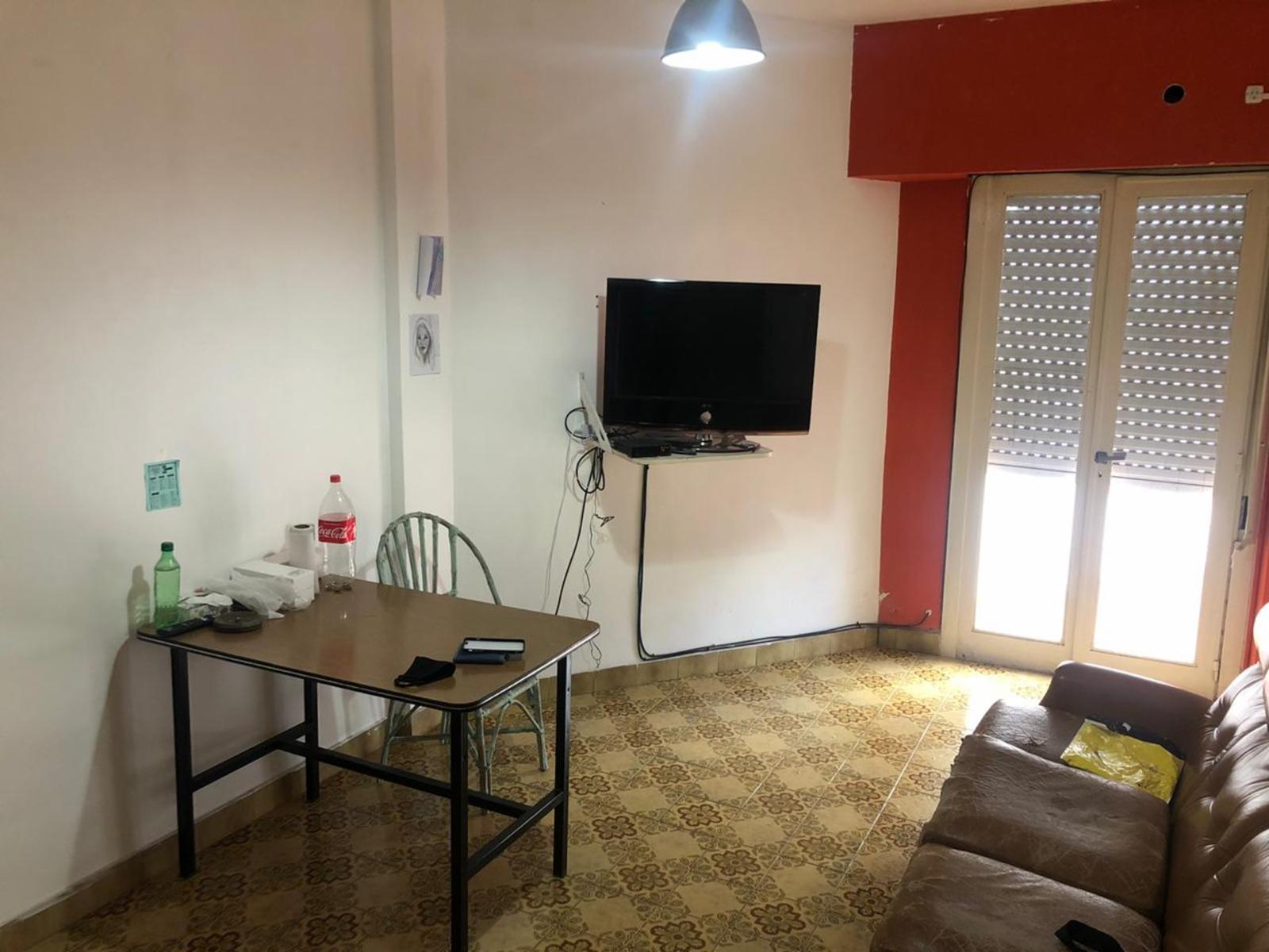 Excelente depto 3 amb con doble patio — foto 3