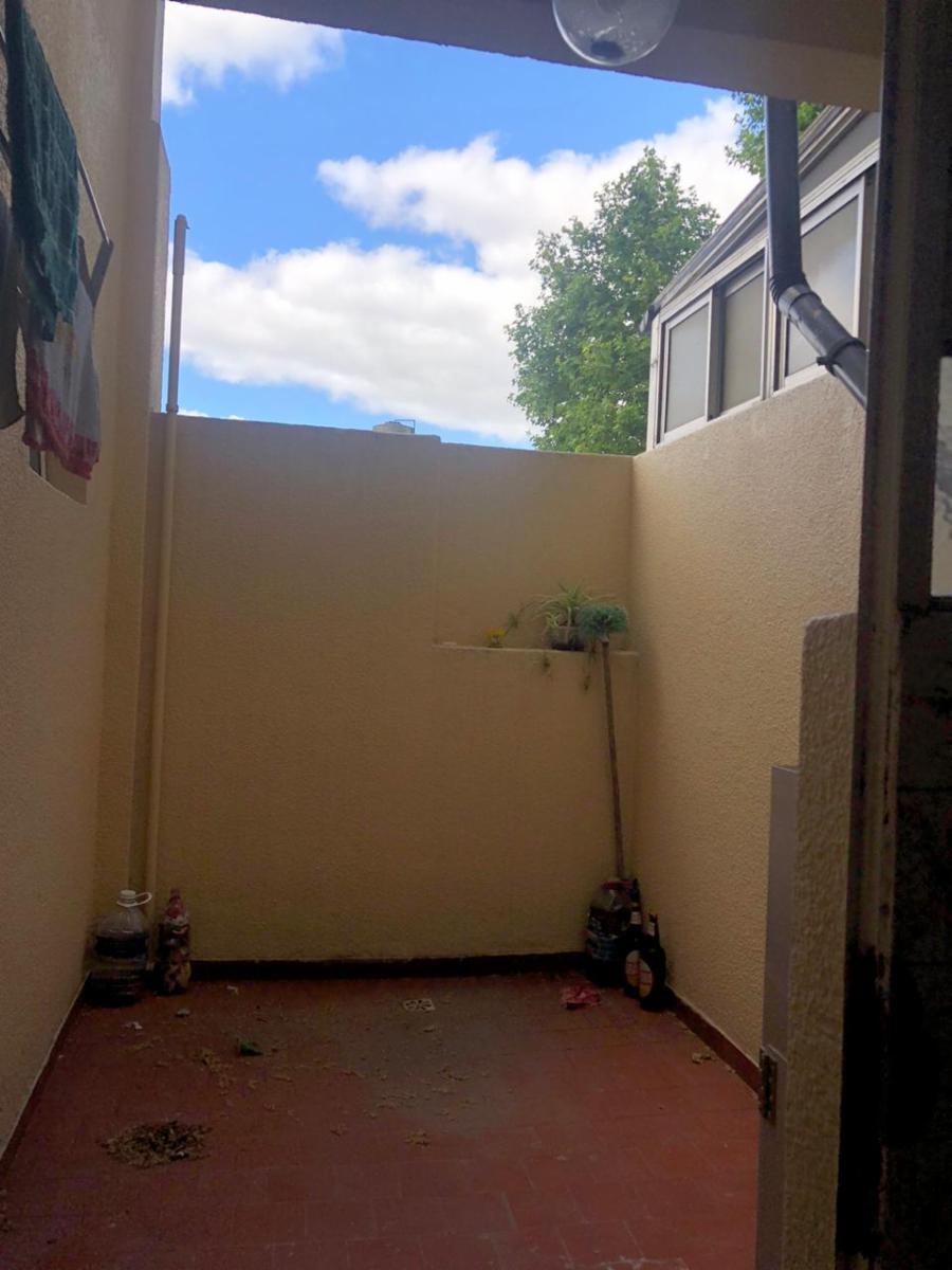 Excelente depto 3 amb con doble patio — foto 7