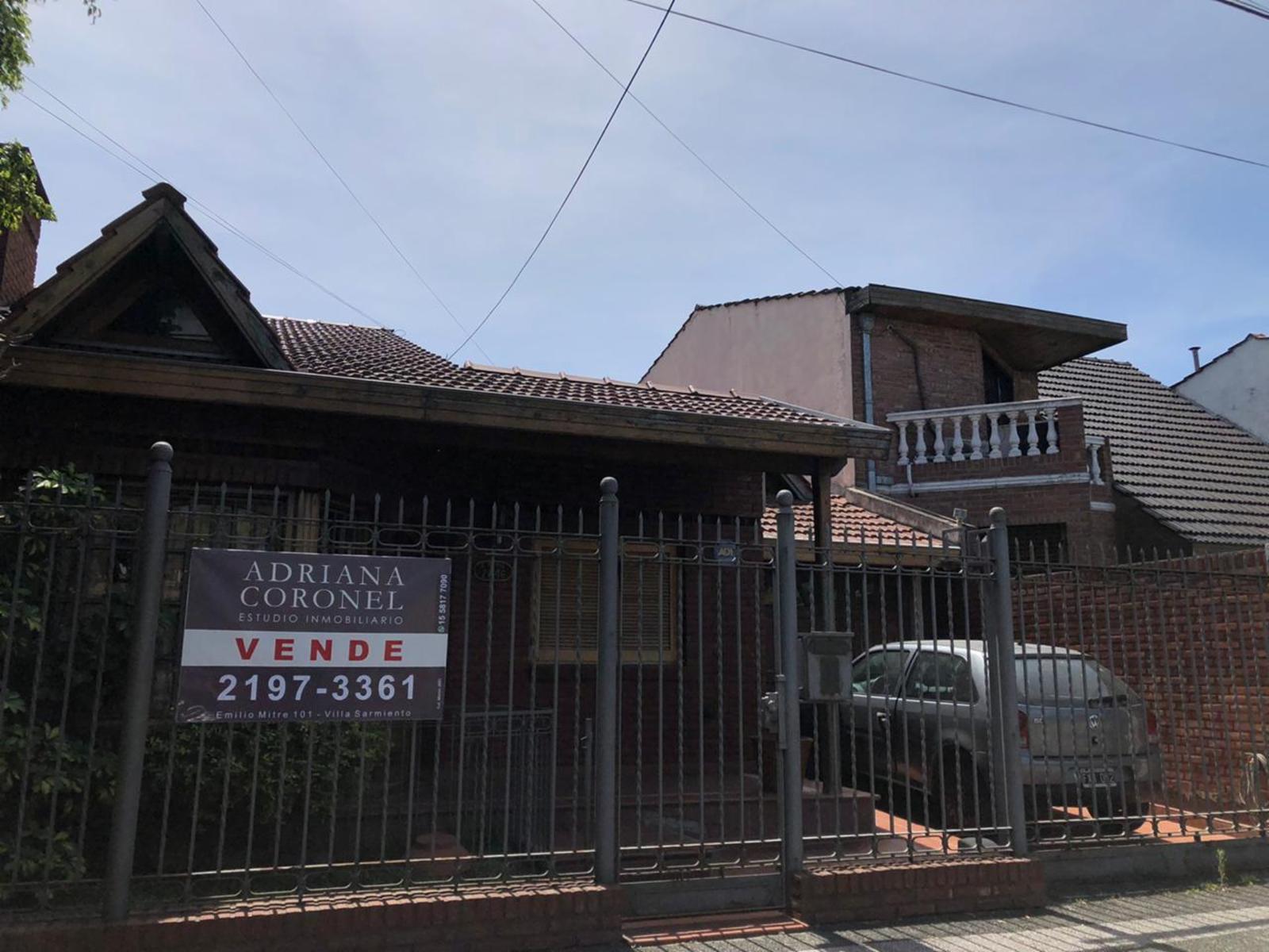 Hermoso Chalet 4 amb con parque, pileta y amplia cochera pasante — foto 2