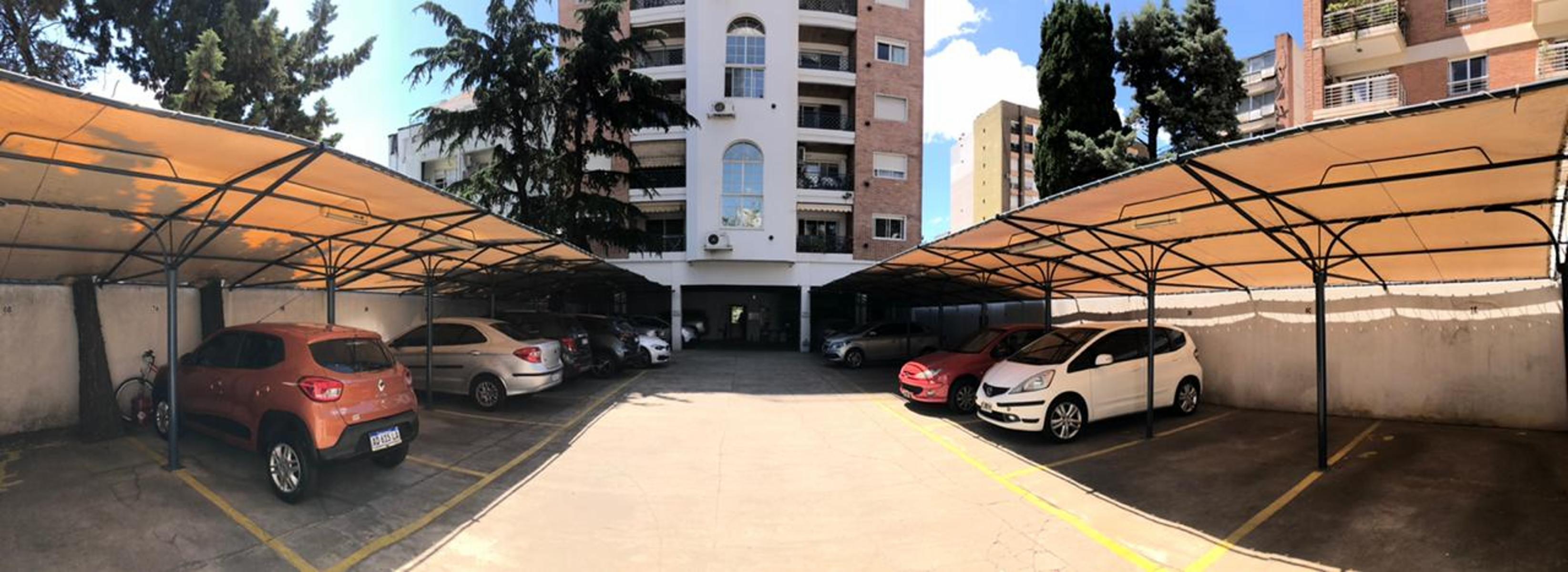 Excelente 2 amb, gran ubicacion - edificio de categoria — foto 14