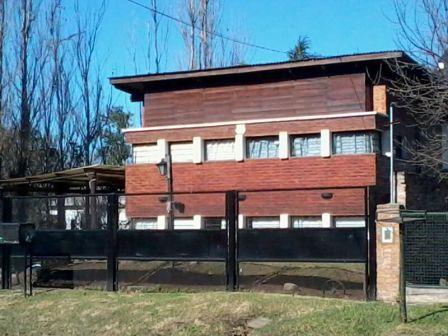 Casa rústica y moderna en Ibarlucea, dos dormitorios, pileta. — foto 4