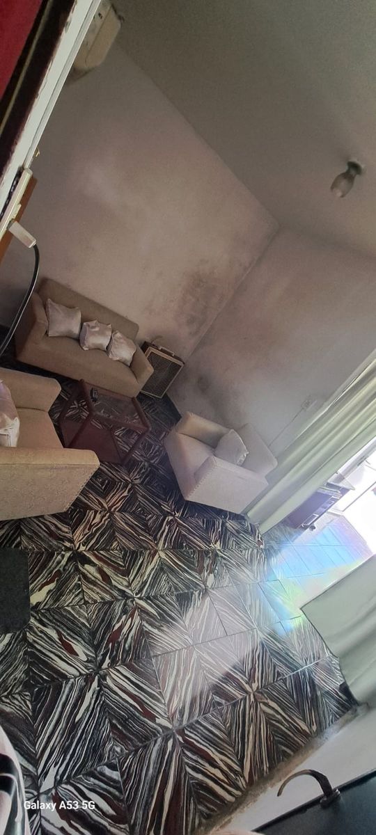 Casa muy cómoda en planta alta, 2 dormitorios. Escriturable — foto 5