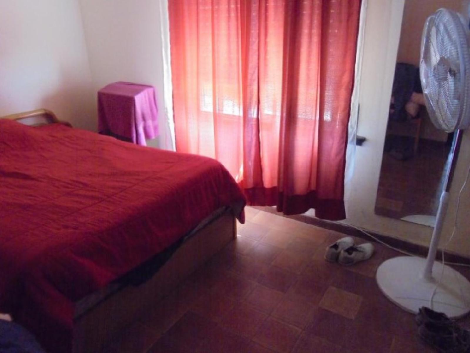 OPORTUNIDAD CHALET 3 AMBIENTES + 2 DEPTOS 2 AMB - ZONA NORTE-CON GAS NATURAL — foto 12
