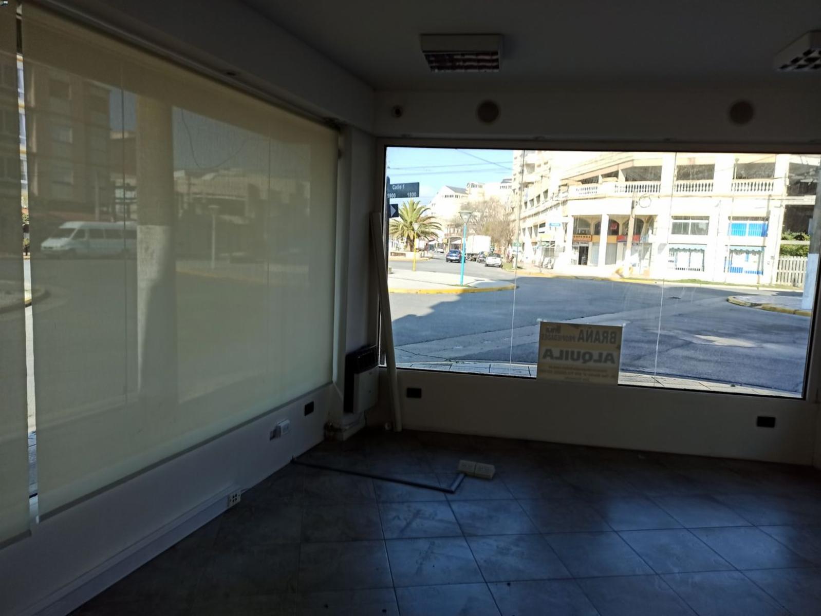 2 HERMOSOS LOCALES UNIFICADOS EN VENTA - 2