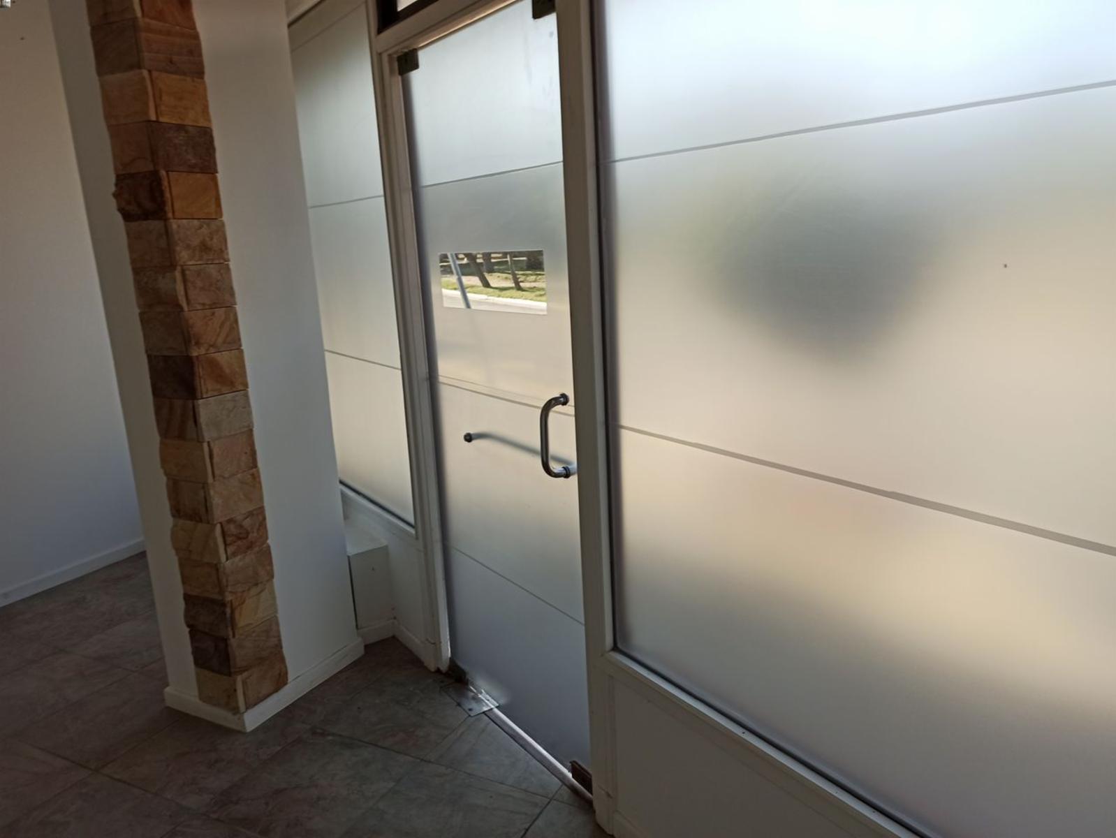 2 HERMOSOS LOCALES UNIFICADOS EN VENTA - 15
