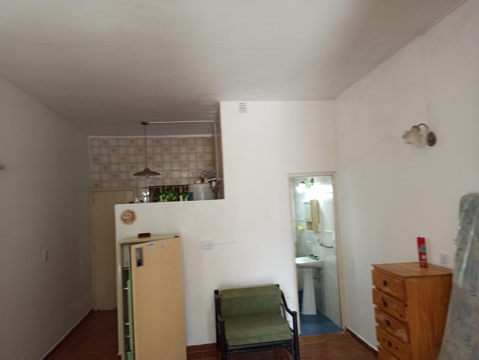 MONOAMBIENTE PB A LA CALLE- FRENTE A LA ARBOLEDA DEL ACA — foto 6