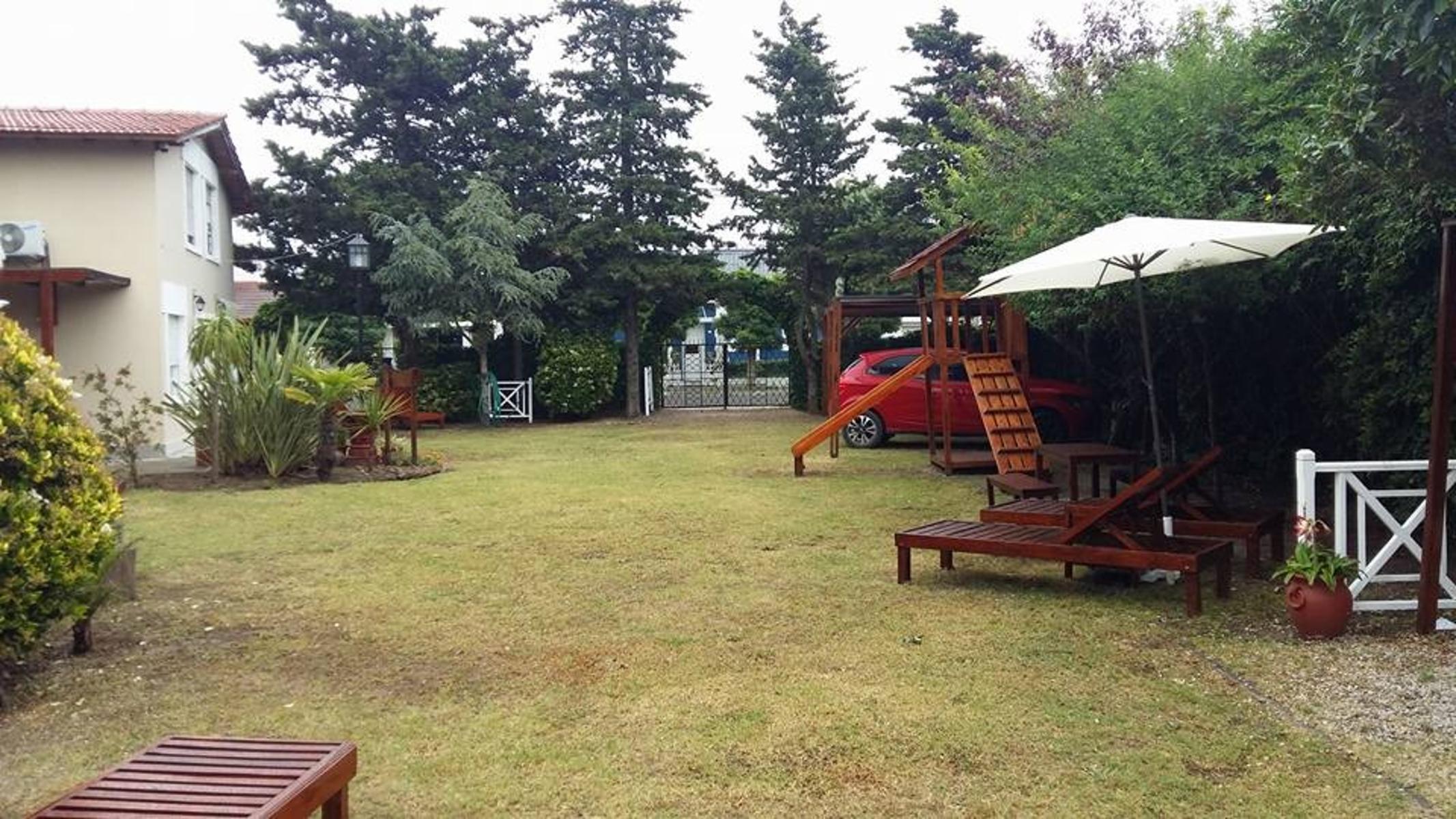 Complejo Turistico de 4 Unidades en Venta. Pleno Centro - 2