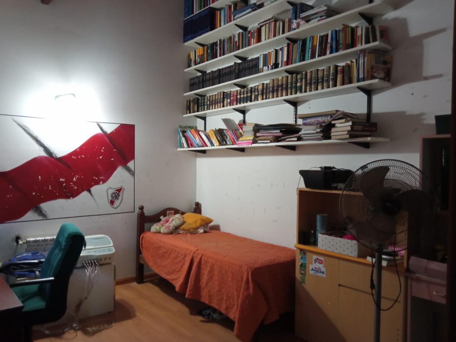 IMPORTANTE CHALET CON LOCAL — foto 14