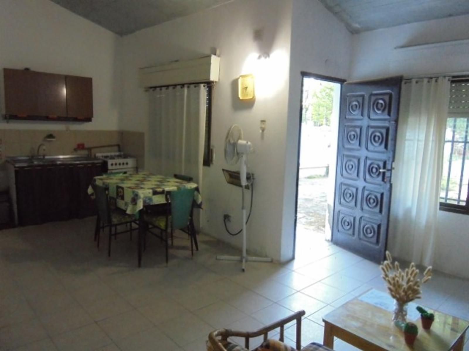 CHALET 4 AMBIENTES- ZONA NORTE - CON GAS NATURAL - IDEAL VIVIENDA PERMANENTE — foto 5
