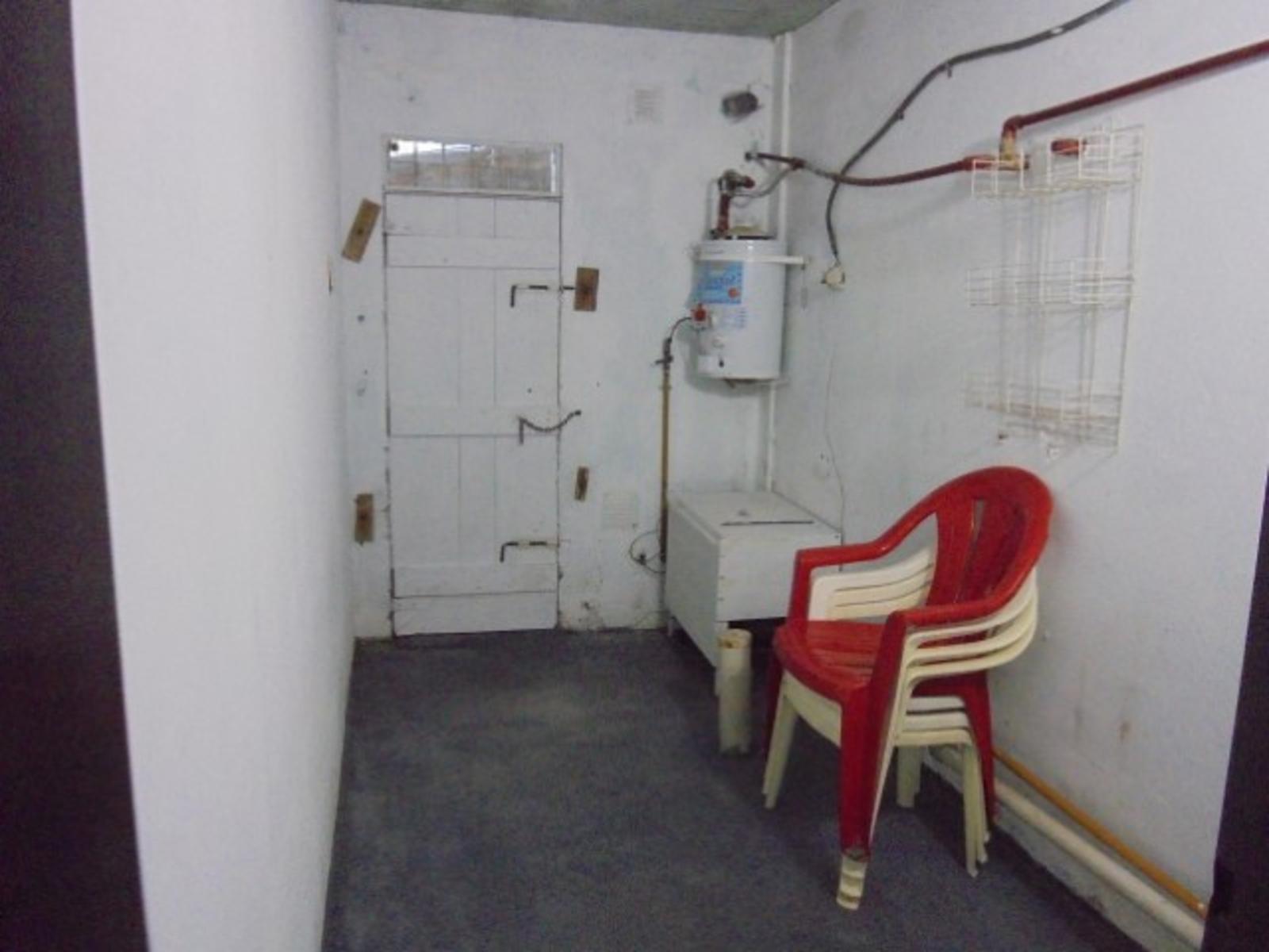 CHALET 4 AMBIENTES- ZONA NORTE - CON GAS NATURAL - IDEAL VIVIENDA PERMANENTE — foto 8