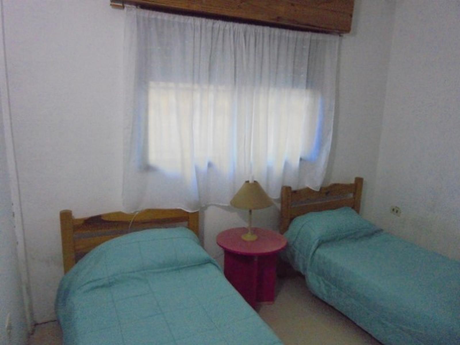 CHALET 4 AMBIENTES- ZONA NORTE - CON GAS NATURAL - IDEAL VIVIENDA PERMANENTE — foto 11