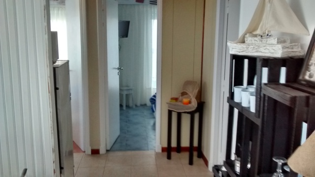 DEPARTAMENTO DE 3 AMBIENTES EN EXCELENTE ESTADO Y ZONA. - 4
